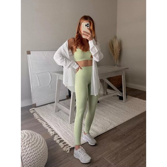 ALO YOGA High Waist Alosoft 7/8 Leggings in Iced Green Tea Heather Size X-Small - Picture 1 of 8